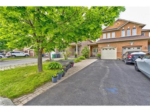 5267 Springbok Crescent, Mississauga, ON - Outdoor With Facade
