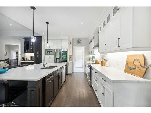 58 Lorne Card Drive, Paris, ON - Indoor Photo Showing Kitchen With Upgraded Kitchen