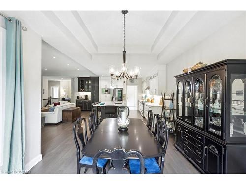 58 Lorne Card Drive, Paris, ON - Indoor Photo Showing Dining Room