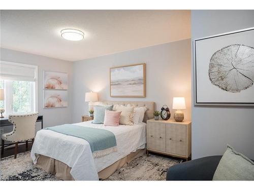 416 Baylis Court, Milton, ON - Indoor Photo Showing Bedroom