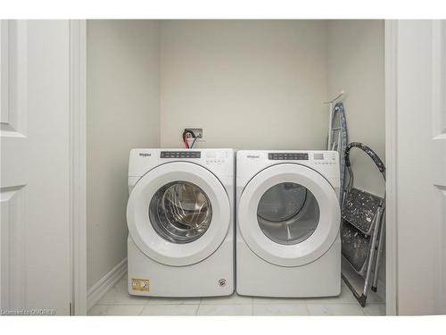 37 Cottonwood Crescent, Welland, ON - Indoor Photo Showing Laundry Room