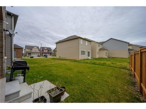 37 Cottonwood Crescent, Welland, ON - Outdoor With Exterior