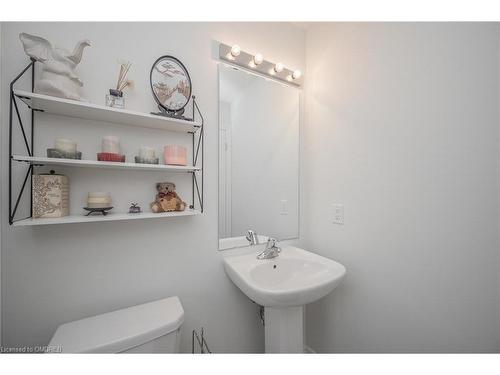 37 Cottonwood Crescent, Welland, ON - Indoor Photo Showing Bathroom