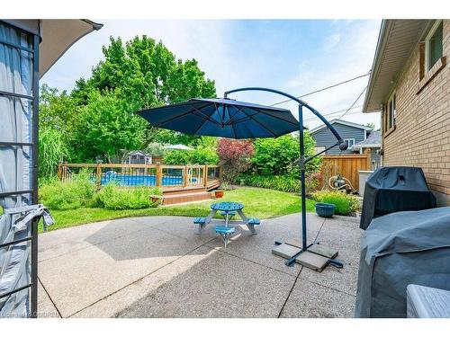 5293 Spruce Avenue, Burlington, ON - Outdoor With In Ground Pool With Backyard With Exterior