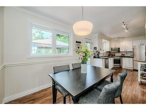 5293 Spruce Avenue, Burlington, ON - Indoor Photo Showing Dining Room