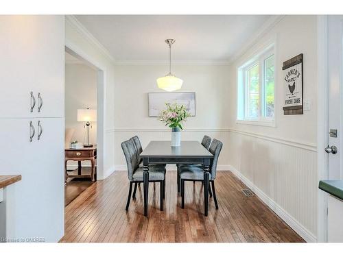 5293 Spruce Avenue, Burlington, ON - Indoor Photo Showing Dining Room