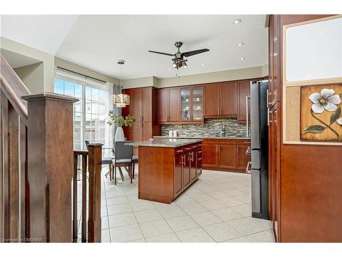 87 Horton Walk, Cambridge, ON - Indoor Photo Showing Kitchen