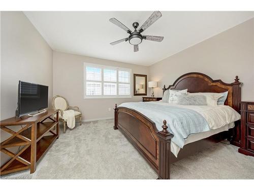 87 Horton Walk, Cambridge, ON - Indoor Photo Showing Bedroom