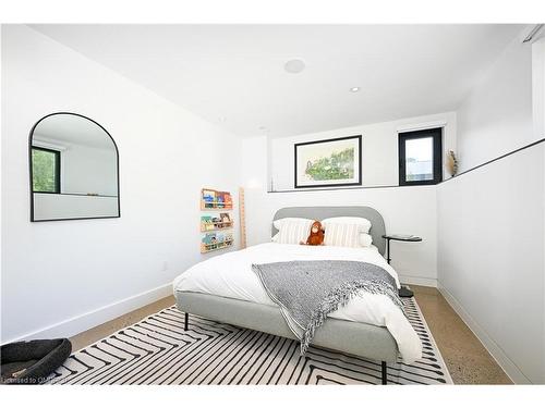 5542 Winston Churchill Boulevard, Erin, ON - Indoor Photo Showing Bedroom