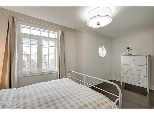 2245 Millstone Drive, Oakville, ON - Indoor Photo Showing Bedroom