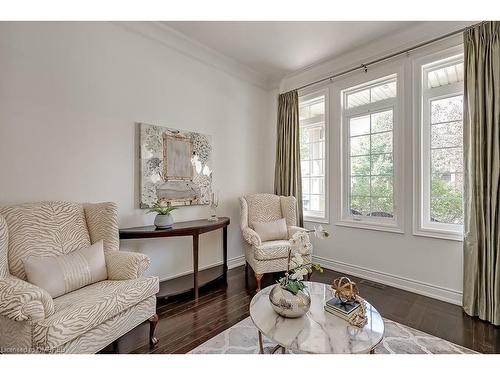 2245 Millstone Drive, Oakville, ON - Indoor Photo Showing Living Room