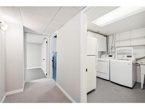 38 Ameer Drive, St. Catharines, ON - Indoor Photo Showing Laundry Room