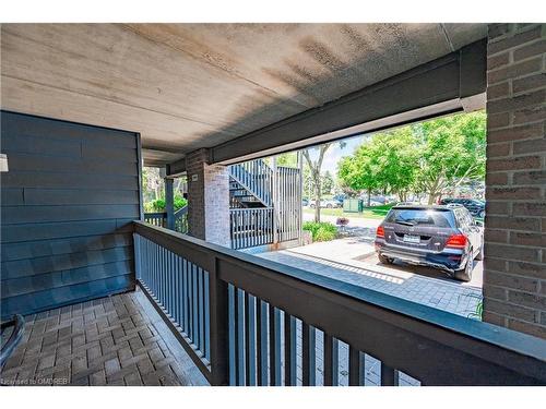 118-2030 Cleaver Avenue, Burlington, ON - Outdoor With Balcony With Exterior