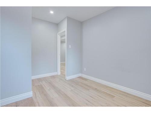 2-2395 Middlesmoor Crescent, Burlington, ON - Indoor Photo Showing Other Room