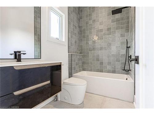 312 North Shore Boulevard W, Burlington, ON - Indoor Photo Showing Bathroom