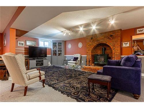 237 Tuck Drive, Burlington, ON - Indoor Photo Showing Living Room With Fireplace
