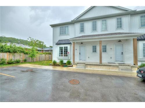 20 Harvey Common, St. Catharines, ON - Outdoor