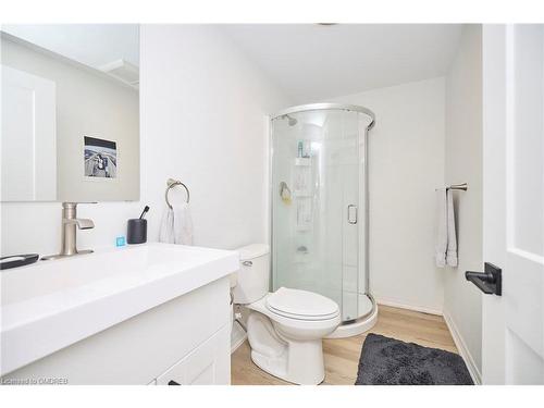 20 Harvey Common, St. Catharines, ON - Indoor Photo Showing Bathroom