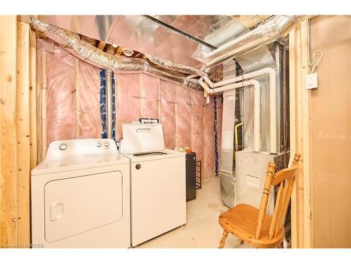 20 Harvey Common, St. Catharines, ON - Indoor Photo Showing Laundry Room