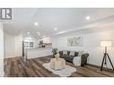 11-205 West Oak Trail, Kitchener, ON  - Indoor Photo Showing Living Room 