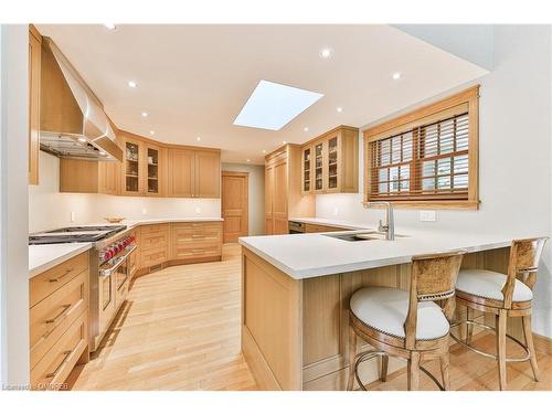 69 Allan Street, Oakville, ON - Indoor Photo Showing Kitchen