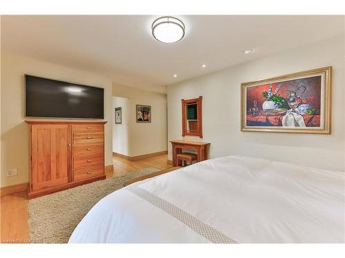 69 Allan Street, Oakville, ON - Indoor Photo Showing Bedroom