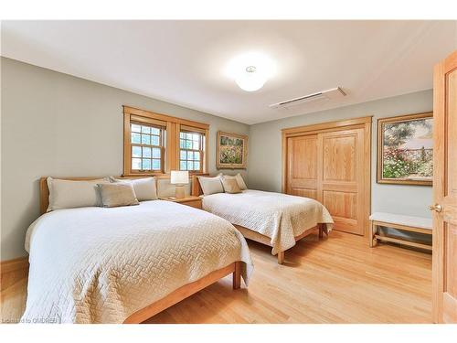 69 Allan Street, Oakville, ON - Indoor Photo Showing Bedroom