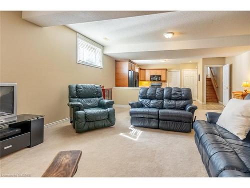 507 Genista Drive, Burlington, ON - Indoor Photo Showing Living Room