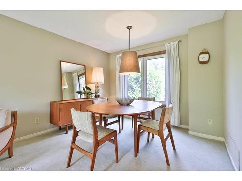 429 Claremont Crescent, Oakville, ON - Indoor Photo Showing Dining Room