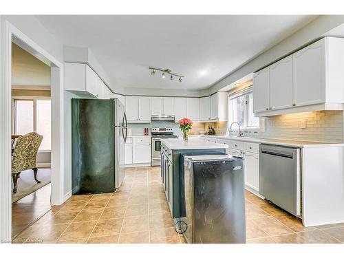 524 Blenheim Crescent, Oakville, ON - Indoor Photo Showing Kitchen With Stainless Steel Kitchen