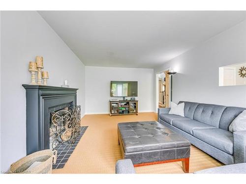 524 Blenheim Crescent, Oakville, ON - Indoor Photo Showing Living Room With Fireplace