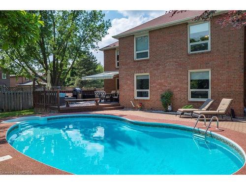 386 Northwood Drive, Oakville, ON - Outdoor With In Ground Pool With Deck Patio Veranda With Exterior