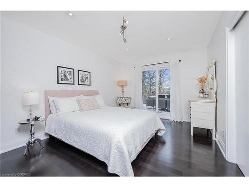 1 Terry Court, Georgetown, ON - Indoor Photo Showing Bedroom