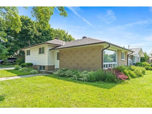 2 Raylawn Crescent, Georgetown, ON - Outdoor