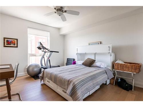 704-50 Old Mill Road, Oakville, ON - Indoor Photo Showing Bedroom