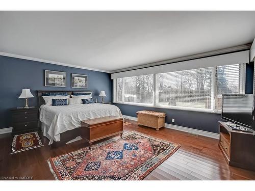 258 Westwood Drive, Oakville, ON - Indoor Photo Showing Bedroom