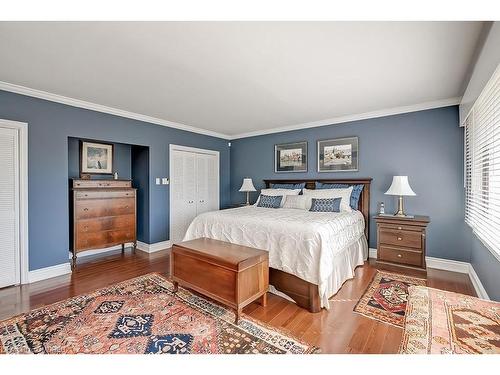 258 Westwood Drive, Oakville, ON - Indoor Photo Showing Bedroom