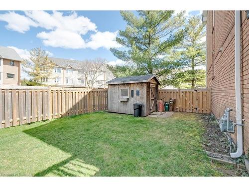 2320 Strawfield Court, Oakville, ON - Outdoor