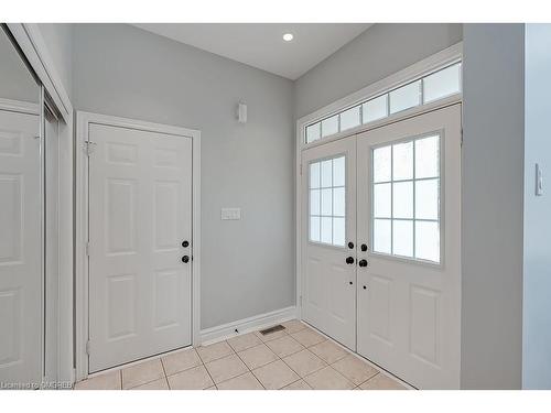 2284 Foxhole Circle, Oakville, ON - Indoor Photo Showing Other Room