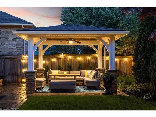 2284 Foxhole Circle, Oakville, ON - Outdoor With Deck Patio Veranda