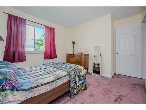 2245 Shadetree Avenue, Burlington, ON - Indoor Photo Showing Bedroom