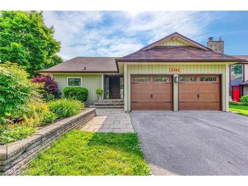 2362 Sinclair Circle, Burlington, ON - Outdoor