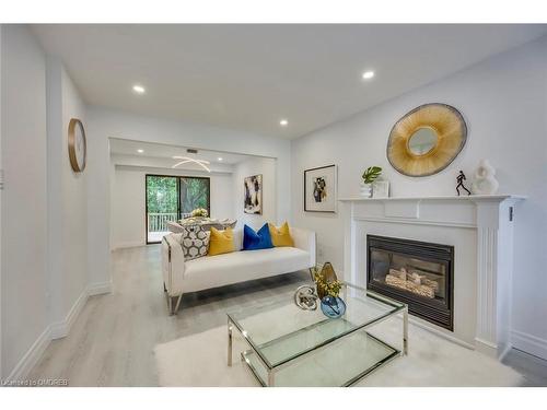 1112 Montgomery Drive, Oakville, ON - Indoor Photo Showing Living Room With Fireplace