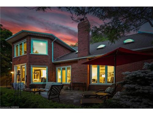 1377 Greeneagle Drive, Oakville, ON - Outdoor With Deck Patio Veranda