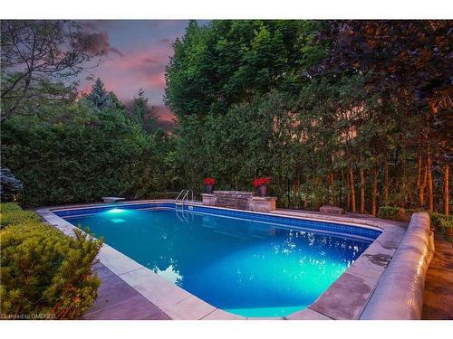 1377 Greeneagle Drive, Oakville, ON - Outdoor With In Ground Pool With Backyard