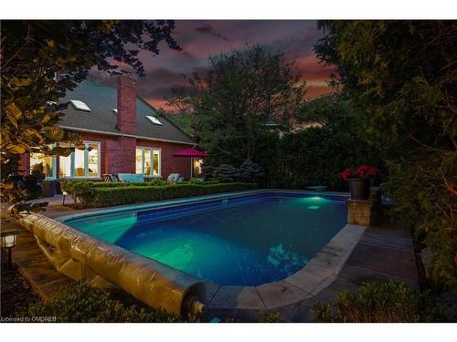 1377 Greeneagle Drive, Oakville, ON - Outdoor With In Ground Pool With Backyard