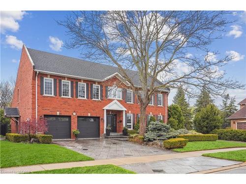 1377 Greeneagle Drive, Oakville, ON - Outdoor With Facade