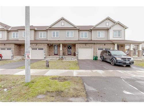 7711 Redbud Lane, Niagara Falls, ON - Outdoor With Facade