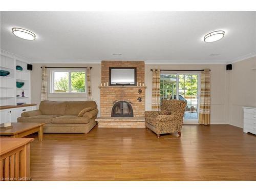 2405 Amblecote Lane, Burlington, ON - Indoor Photo Showing Living Room With Fireplace