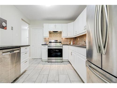 6-453 Woodview Road, Burlington, ON - Indoor Photo Showing Kitchen With Upgraded Kitchen